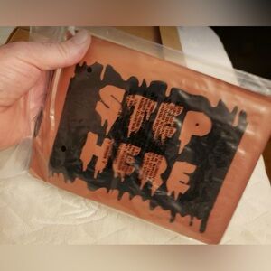 New Animatronic Step Here Pad - for Animated Props NWT